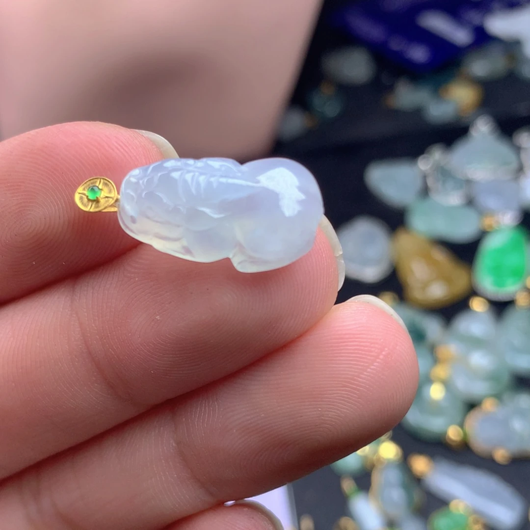 【闪购商品】颈饰18K金镶嵌翡翠翡翠