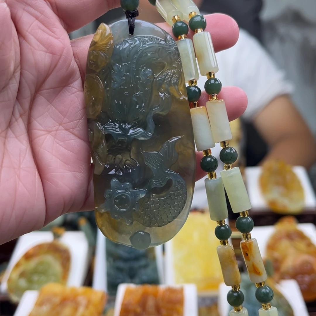 岫玉未镶嵌挂件挂件