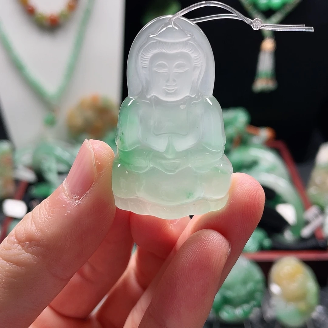 石英质玉未镶嵌吊坠