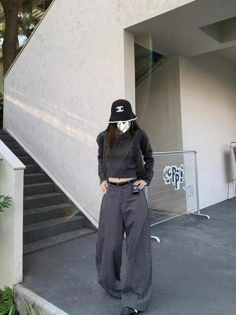 早秋高腰宽松垂感直筒裤休闲裤痞帅炸街风穿搭百搭黑白波点阔腿裤