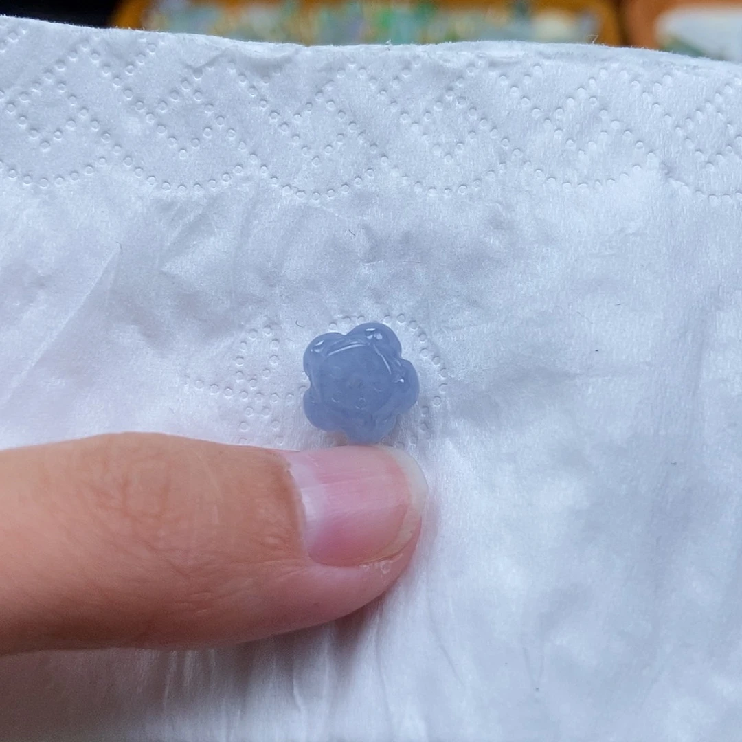 未镶嵌挂件翡翠卜****豆闪