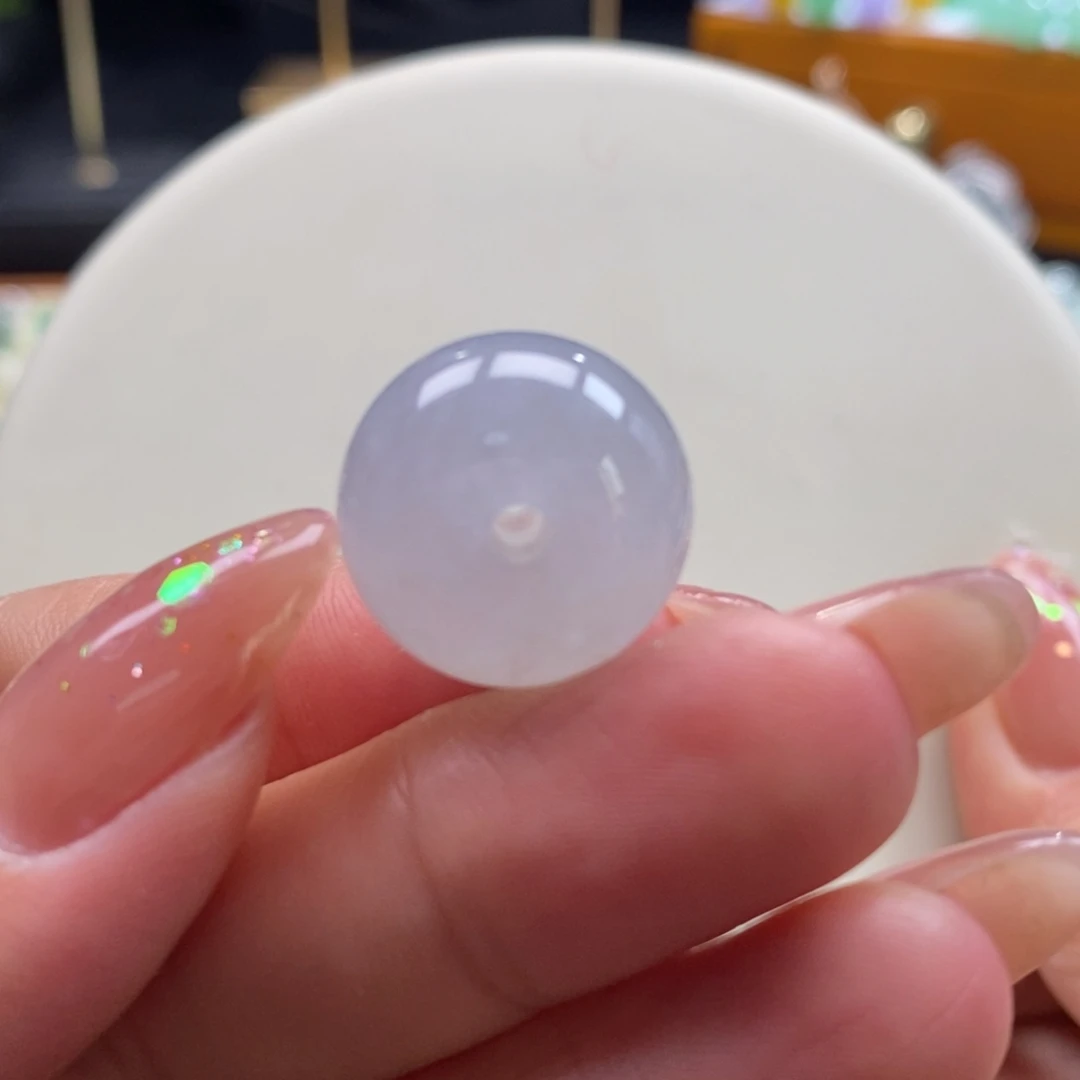 翡翠颈饰未镶嵌翡翠冰鼓珠