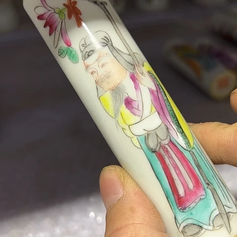 不是很冷哦啊点我要来哦啊大