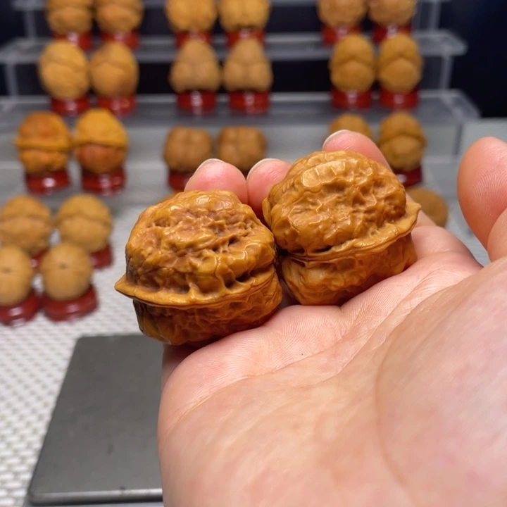 文玩核桃把件19至尊妖蟾