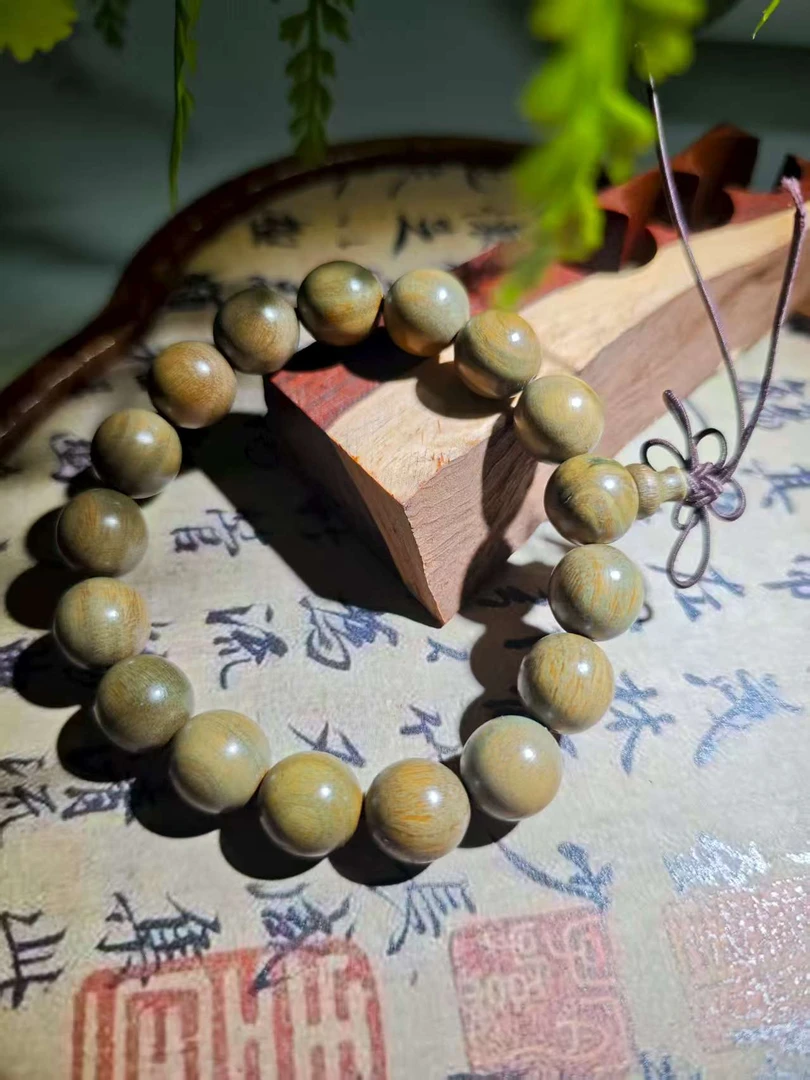 绿檀木 单圈手串（无礼盒）042