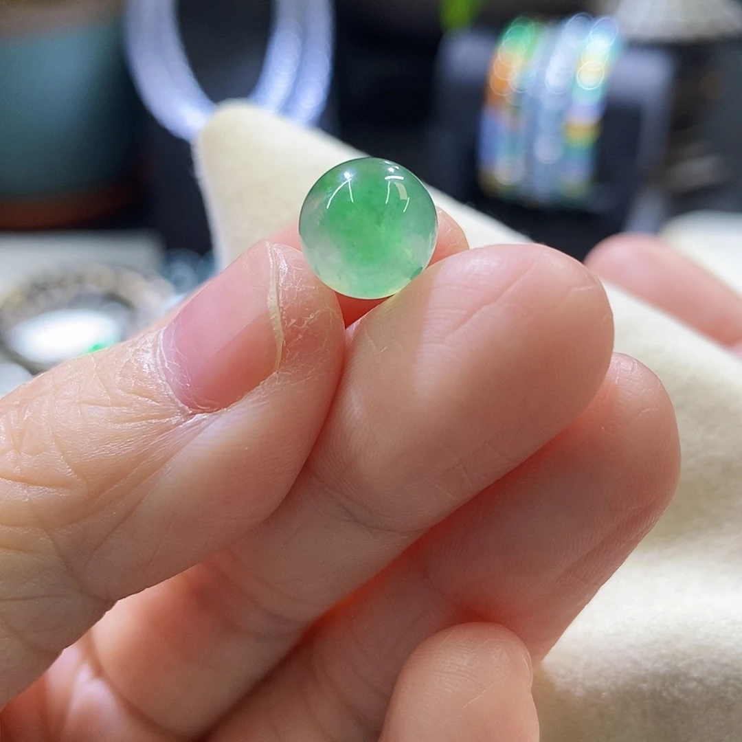 翡翠未镶嵌挂件卡9