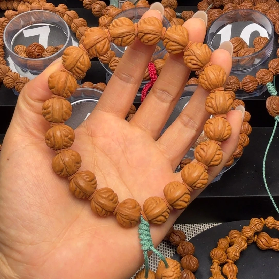 手串桃核野生金蟾1.4尺寸偏远不包邮