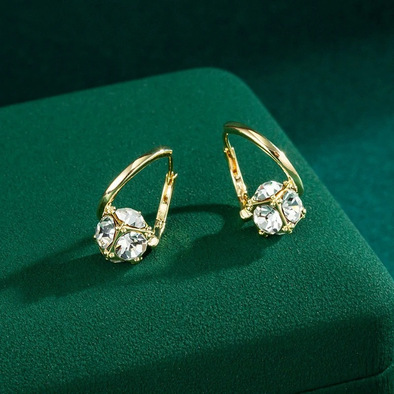 铜合金耳饰 经典时尚耳环女超闪名媛风克拉恋人耳坠轻奢简约百搭