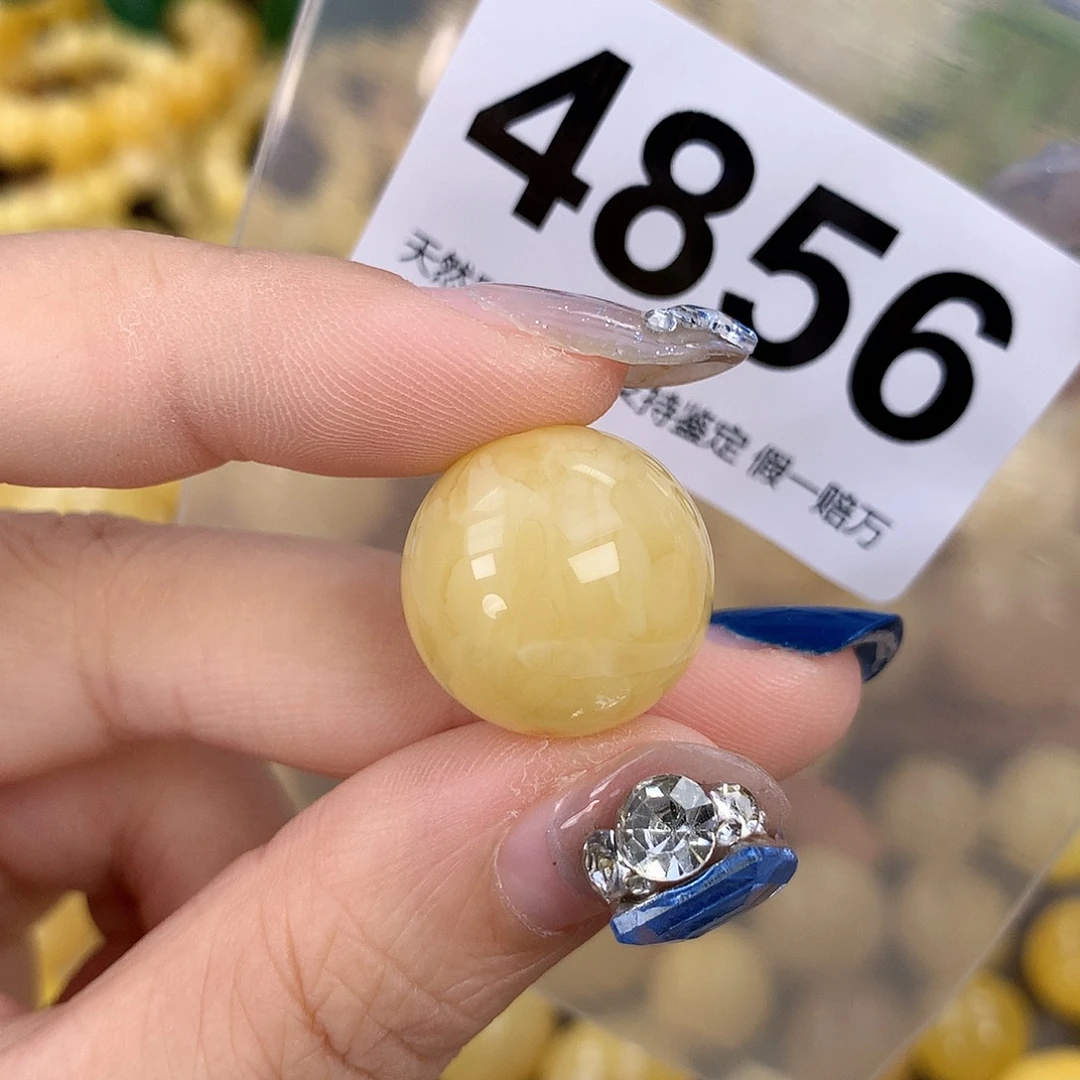 蜜蜡未镶嵌珠宝奇石18.8