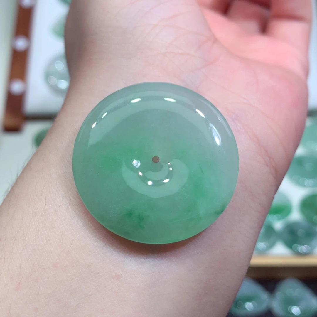 翡翠未镶嵌颈饰平安扣8