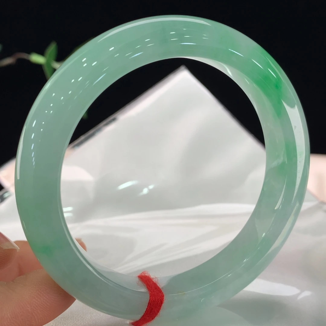 翡翠未镶嵌手镯0762