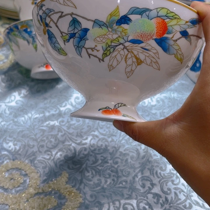 瓷片荔枝六寸面碗两个