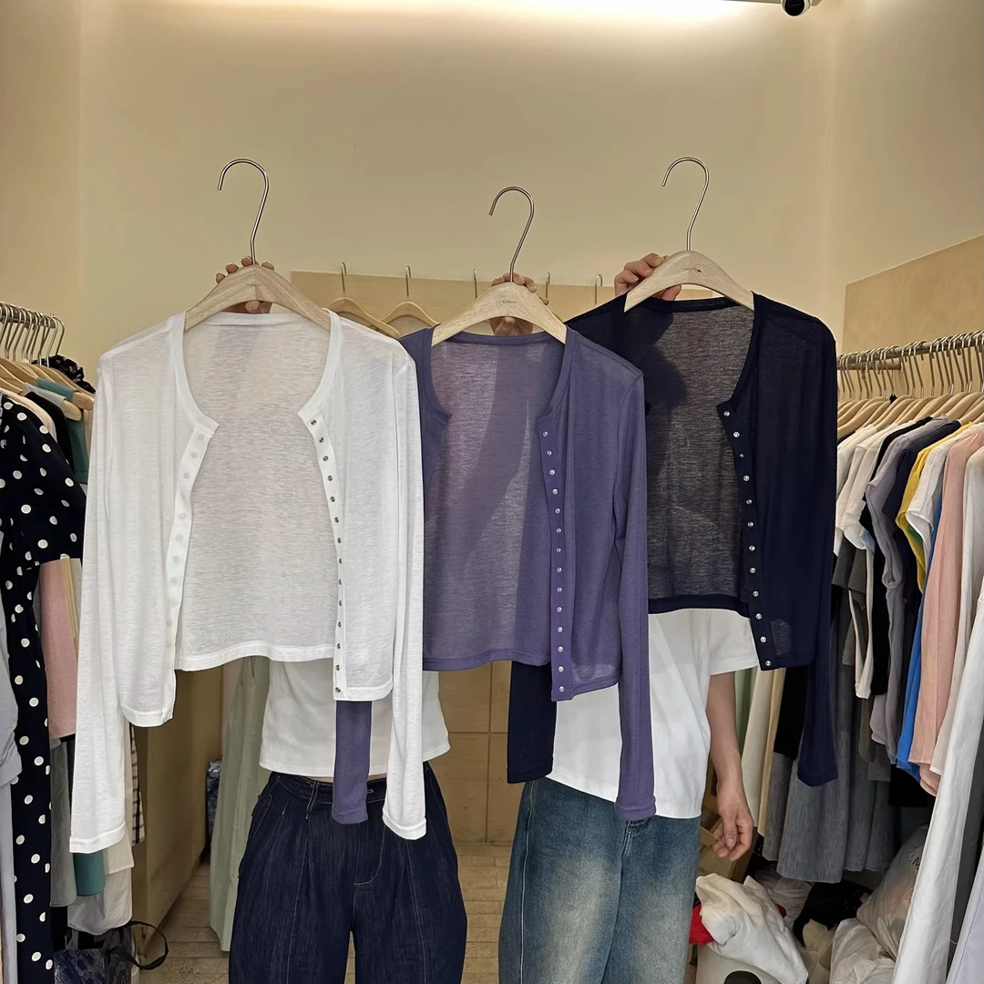 韩系简约气质排扣薄款防晒开衫女2025秋季新款百搭圆领衬衣外套