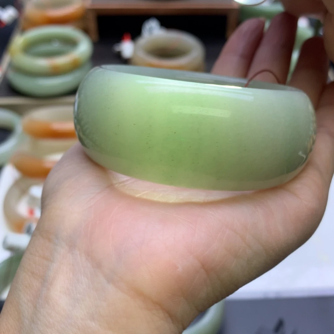 石英质玉未镶嵌我