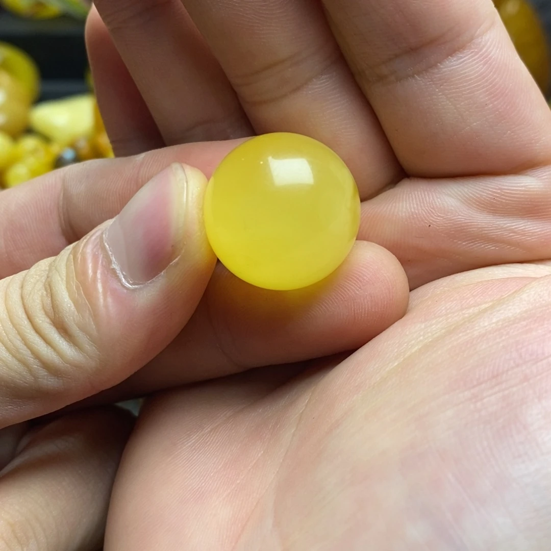 琥珀未镶嵌裸石蜜蜡