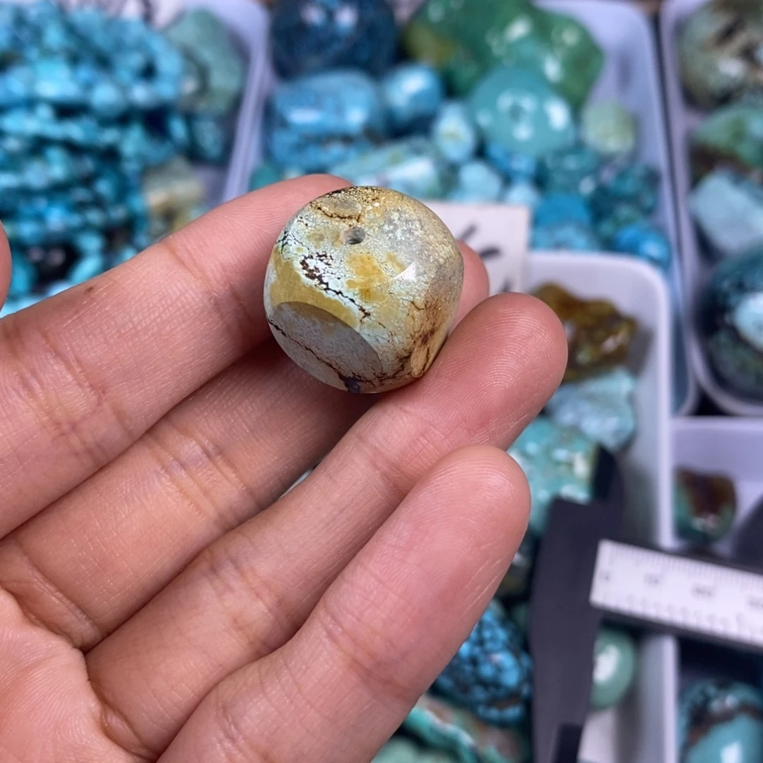 英***0绿松石未镶嵌颈饰