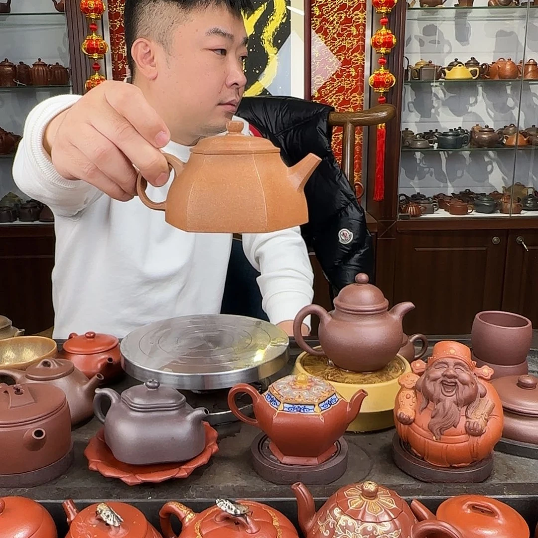 紫砂茶壶六方段泥