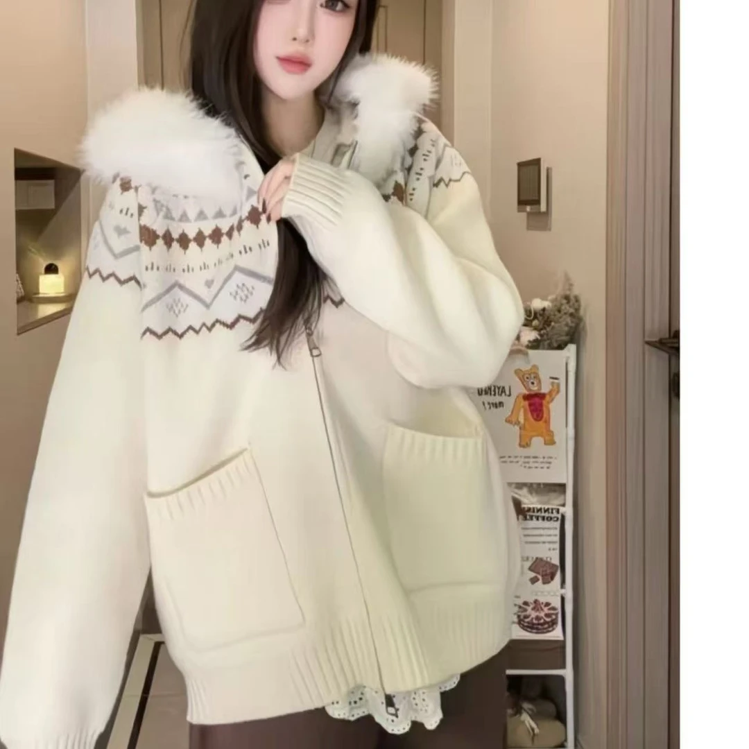 软糯复古费尔岛印花连帽针织开衫女秋冬新款宽松亲肤百搭毛衣上衣