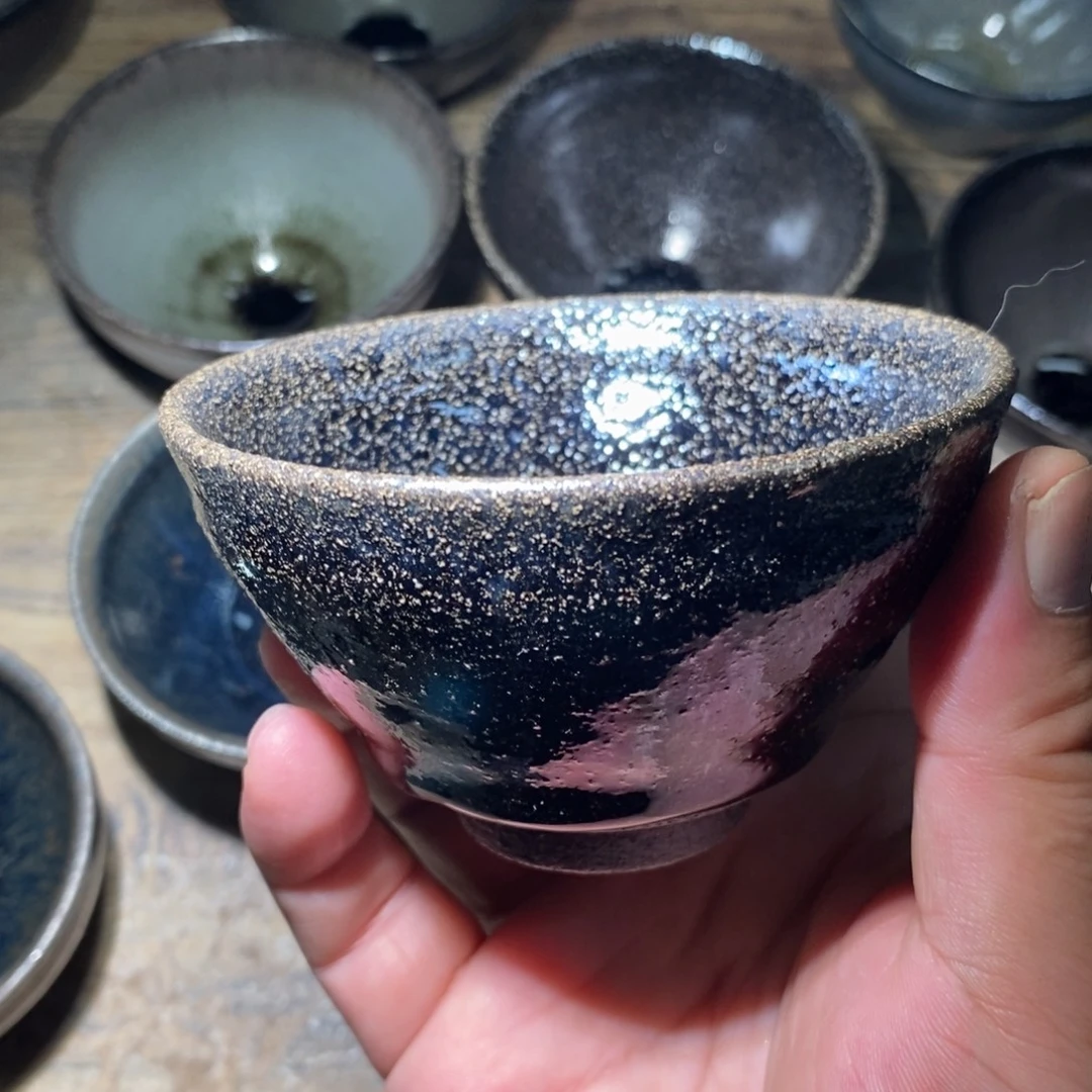 逗***爷茶盏23。