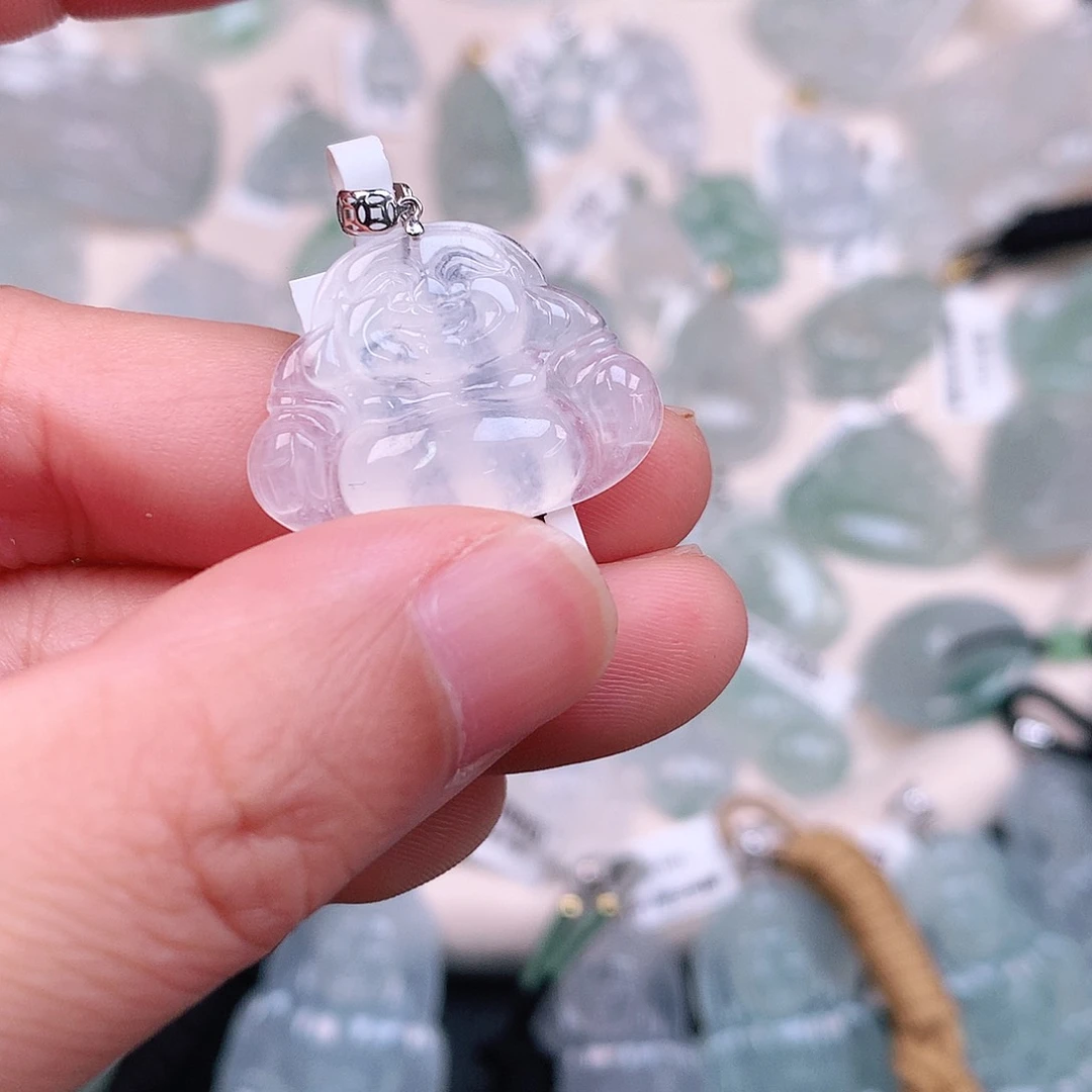 翡翠颈饰18K金镶嵌冰胶佛公