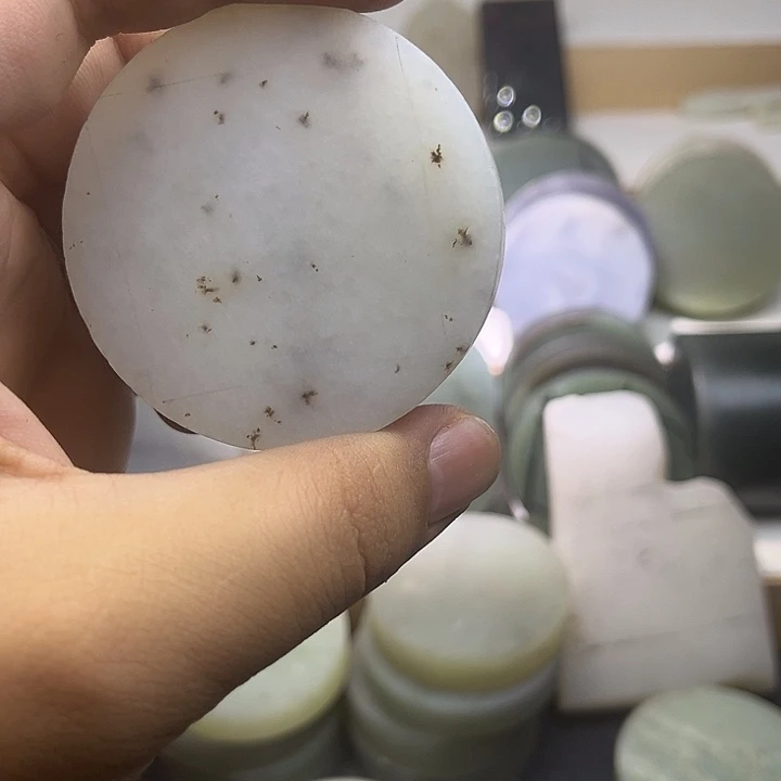 玲***未镶嵌和田玉珠宝半成品