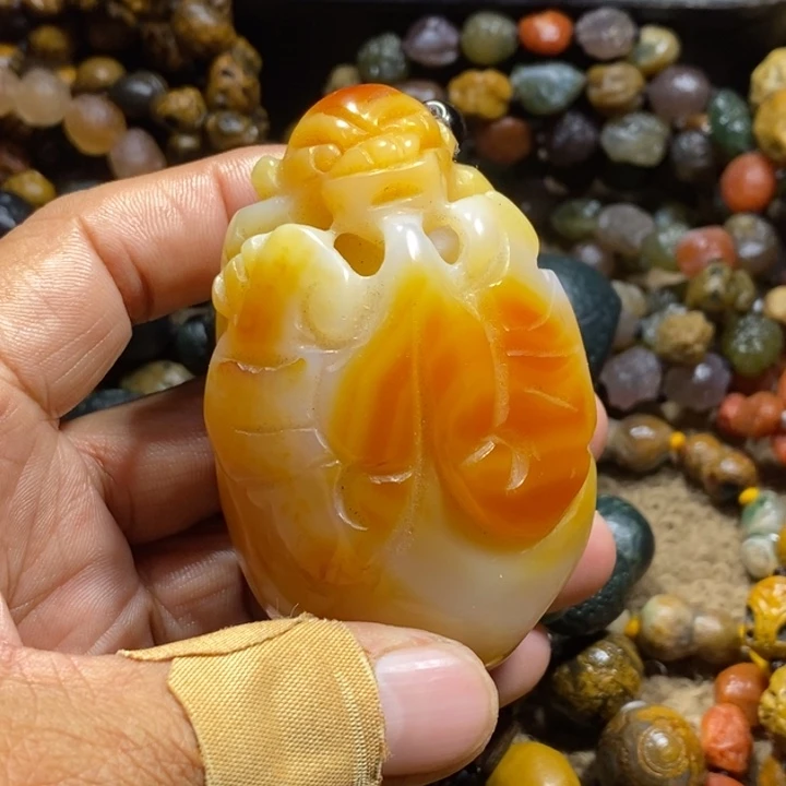 石材戈壁是，戈壁石