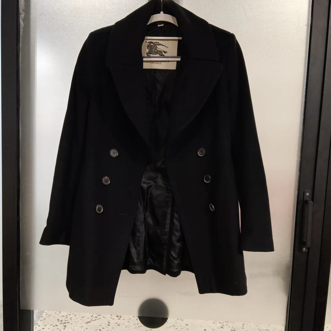 95新 BURBERRY/博柏利 大衣38码黑色/250827WYNXH02