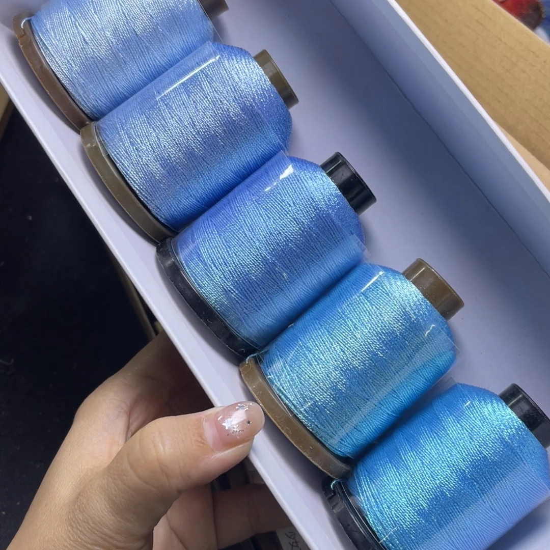 腈纶6股幻彩股40克蓝色系