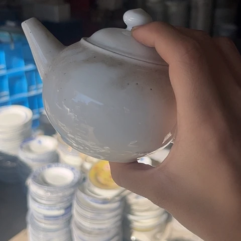 陶瓷大球泥手工壶一个