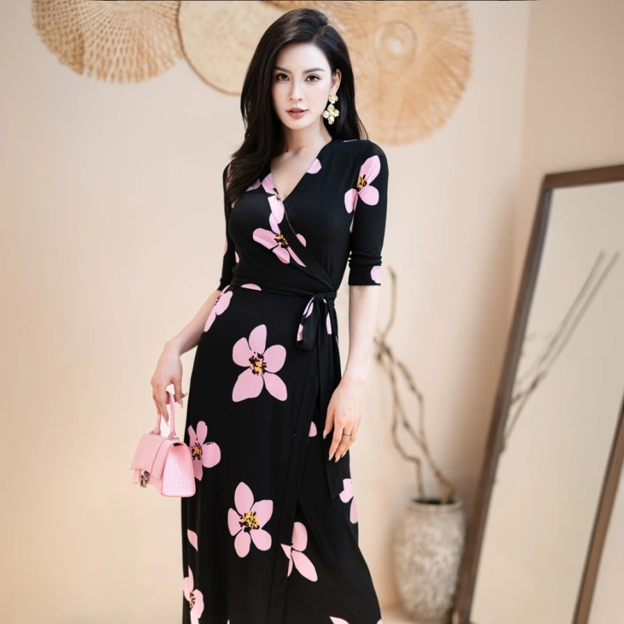 新中式国风黑底粉桃花显瘦裹身裙 春夏气质女神连衣裙