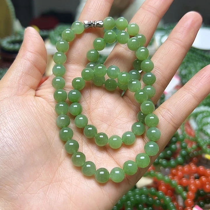 和田玉（碧玉）未镶嵌手链