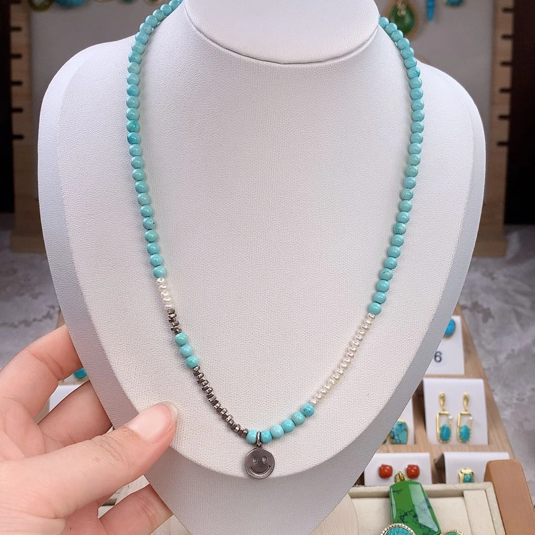 绿松石颈饰未镶嵌