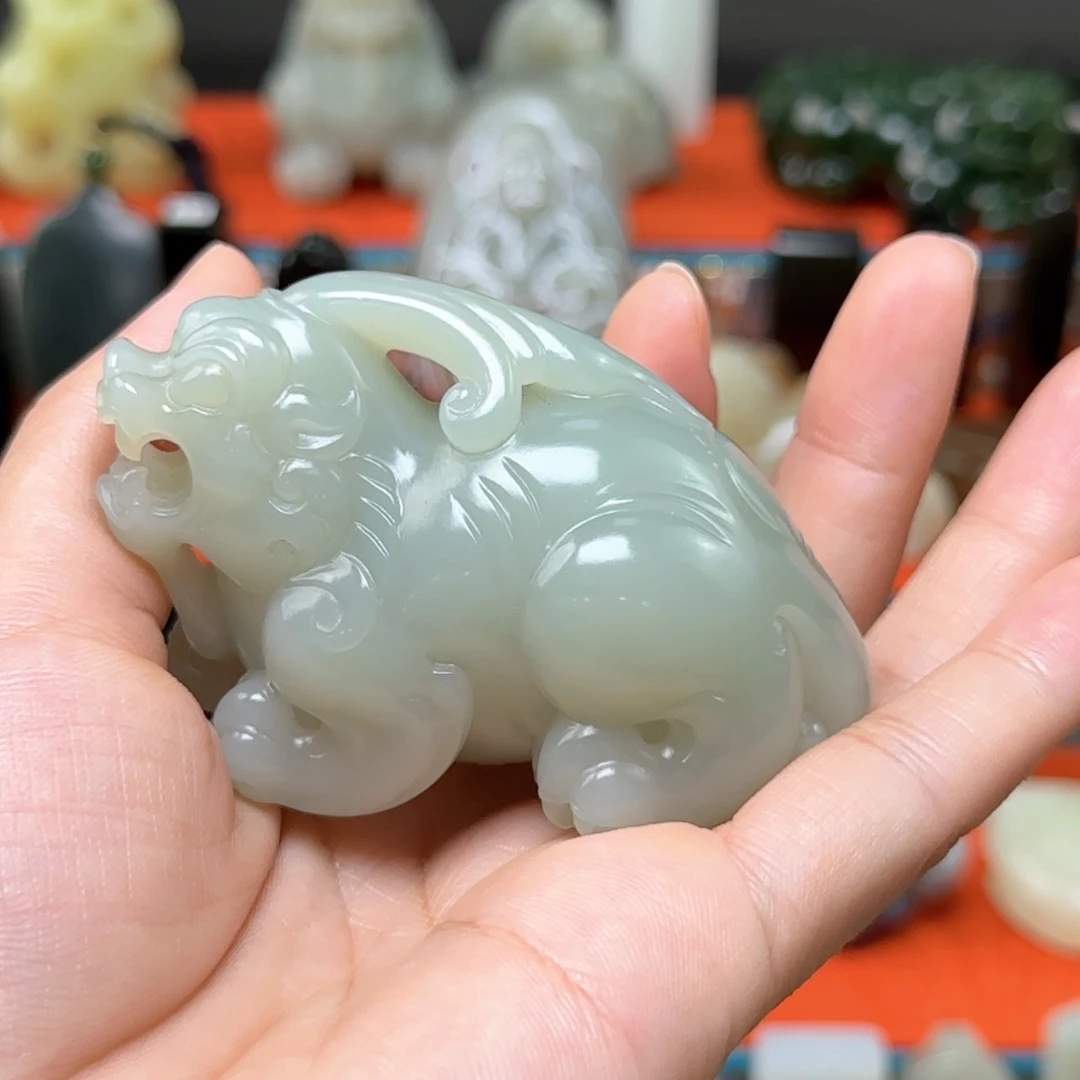 未镶嵌和田玉（糖玉）把件
