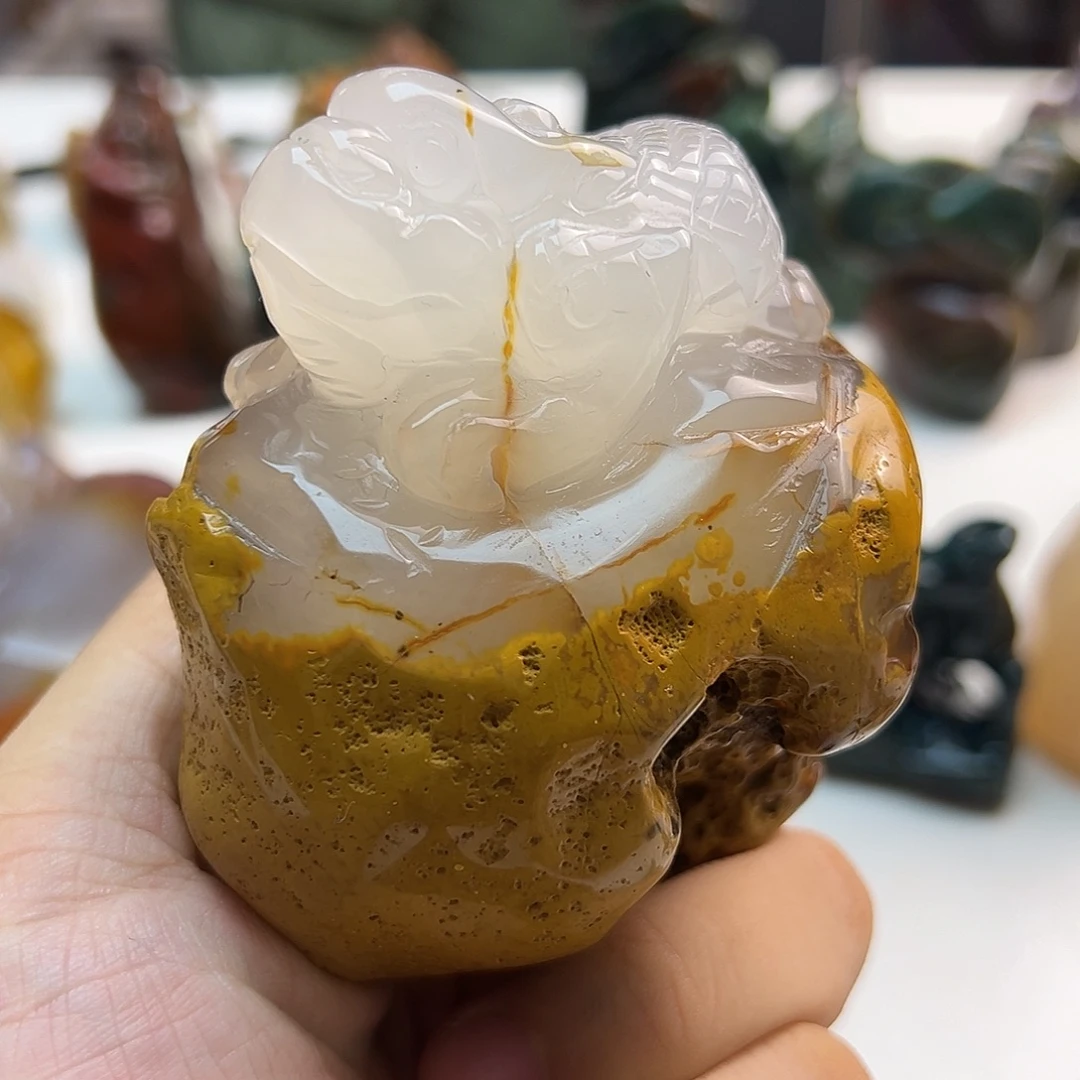 玛瑙/玉髓未镶嵌颈饰
