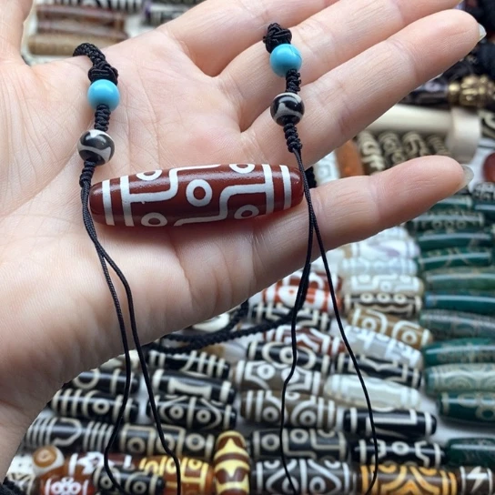 我***觉玛瑙/玉髓未镶嵌颈饰