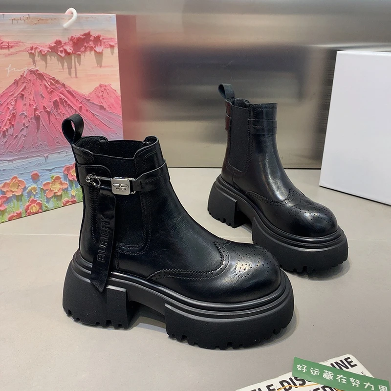 【万达撤柜】欧货2025秋季新款时尚增高骑士靴英伦风厚底马丁靴短靴