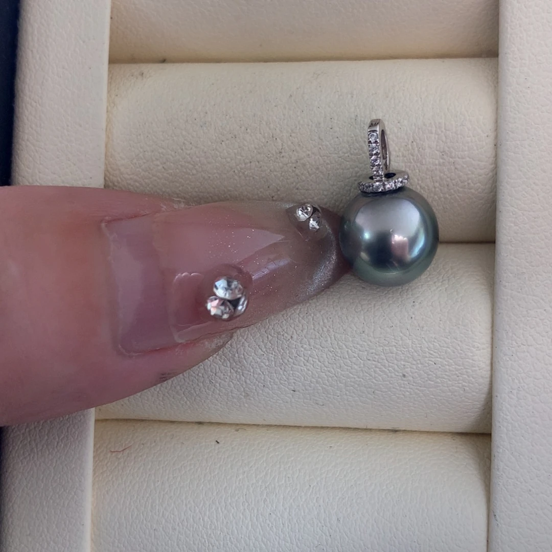 海水珍珠颈饰18K金镶嵌