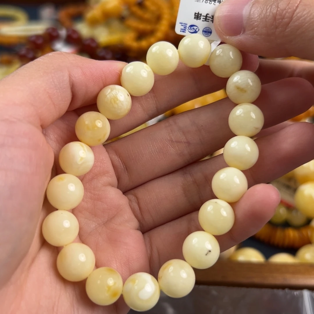 未镶嵌琥珀珠宝奇石