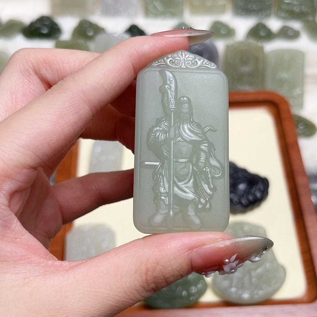 ****心和田玉未镶嵌颈饰