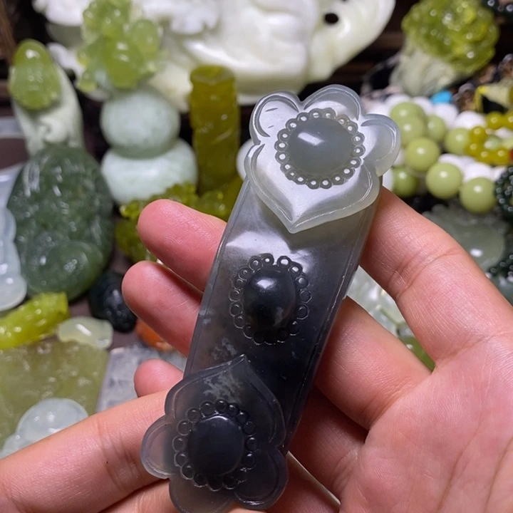 岫玉未镶嵌岫玉颈饰