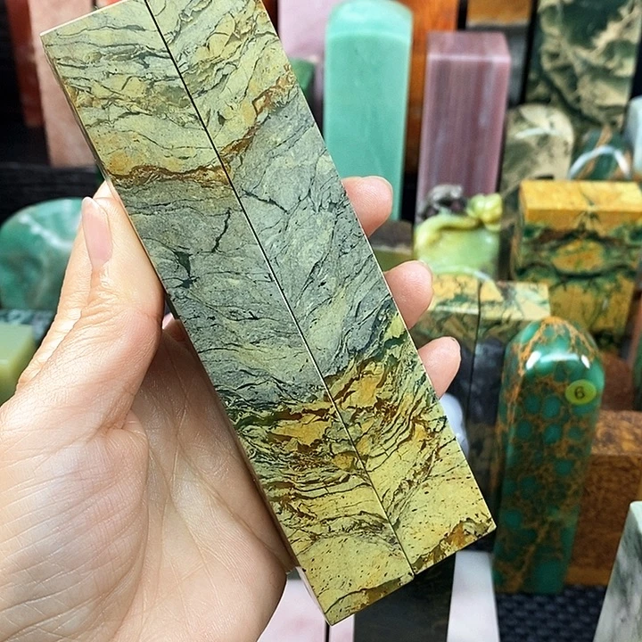 凤***歌青田石印石四川石头