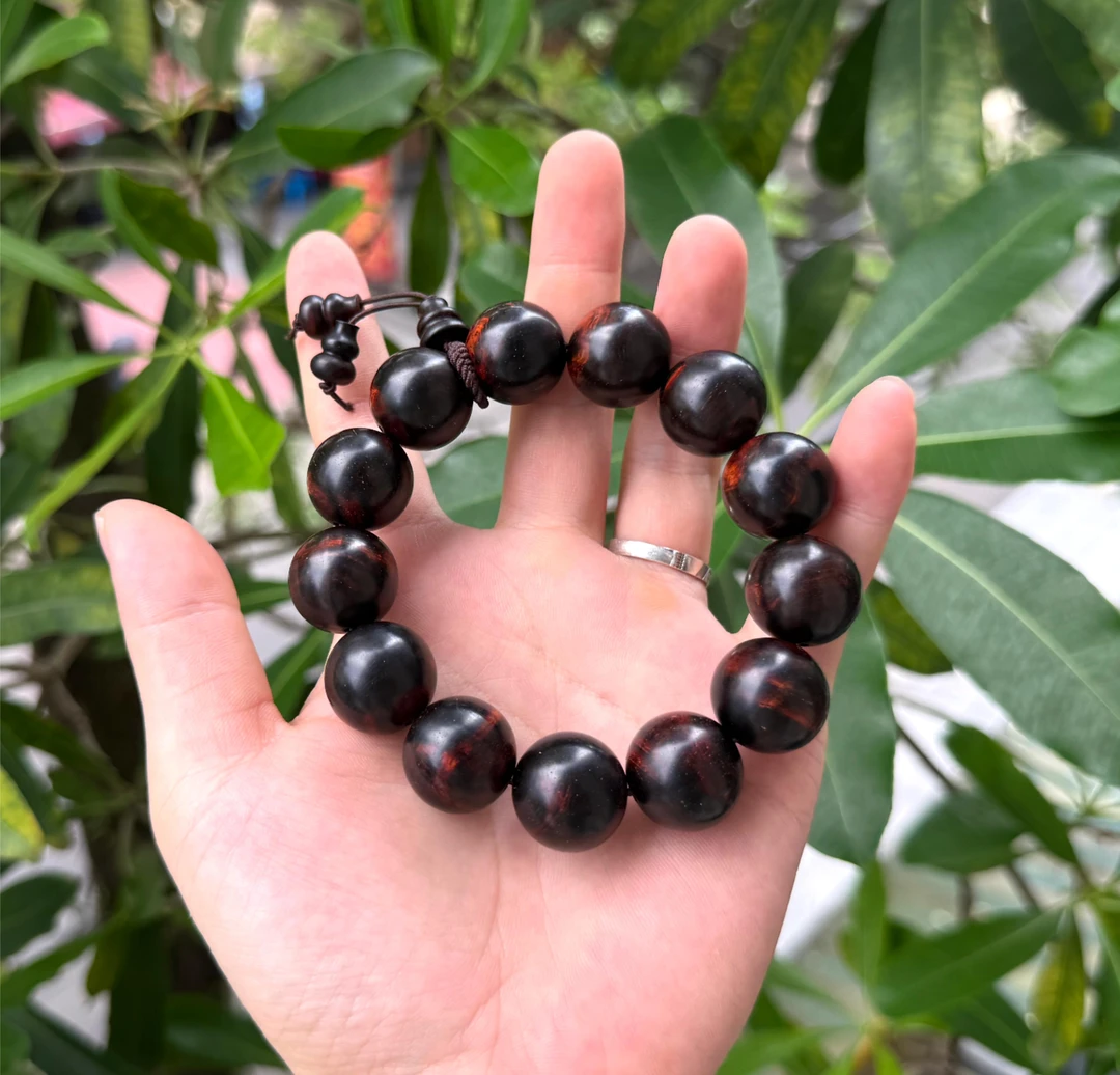 老挝大红酸枝黑飘红1.8无漆无蜡无胶高油密老料手串
