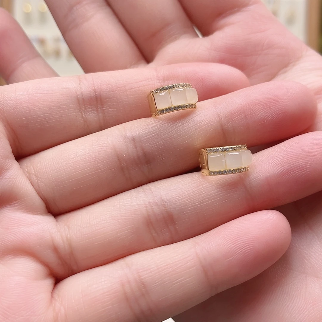 和田玉银S925镶嵌耳饰