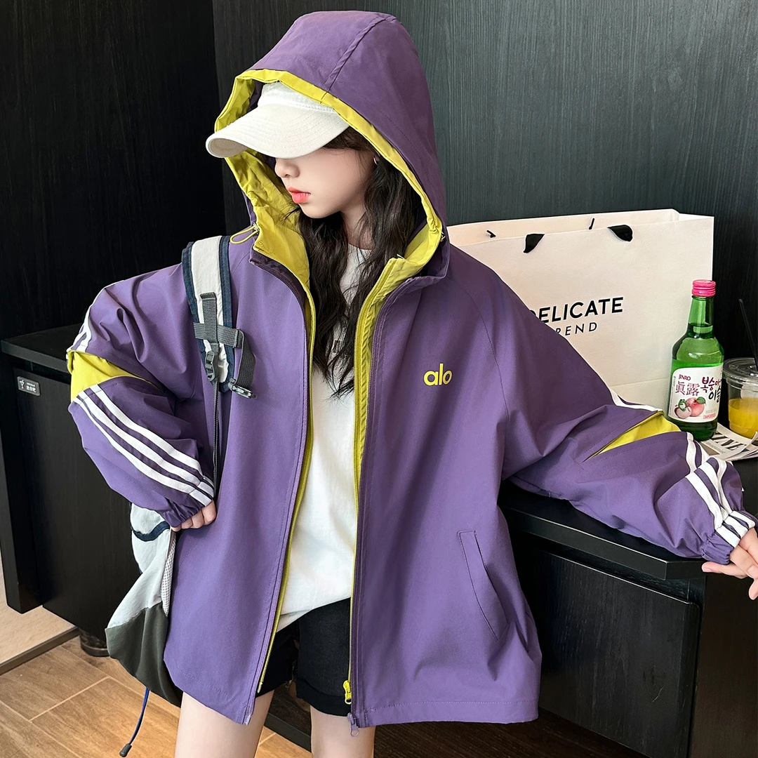 女童秋装外套2025新款中大童洋气休闲假两件连帽风衣春秋儿童上衣