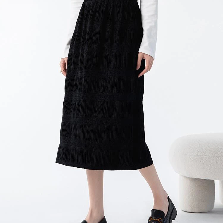 拉夏贝尔松紧腰金丝绒半身裙女韩版休闲包臀中长裙冬新款高级时尚