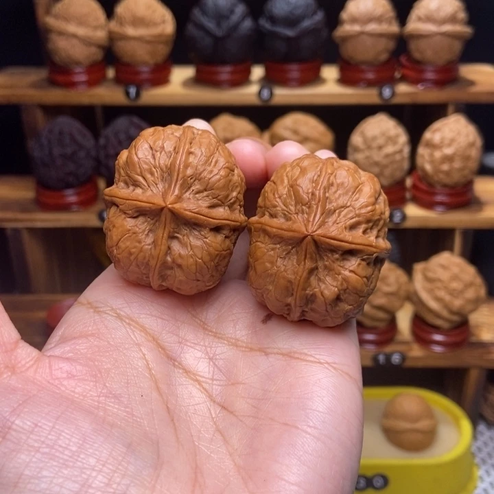 文玩核桃吊坠薪*逸方砖39尺。119