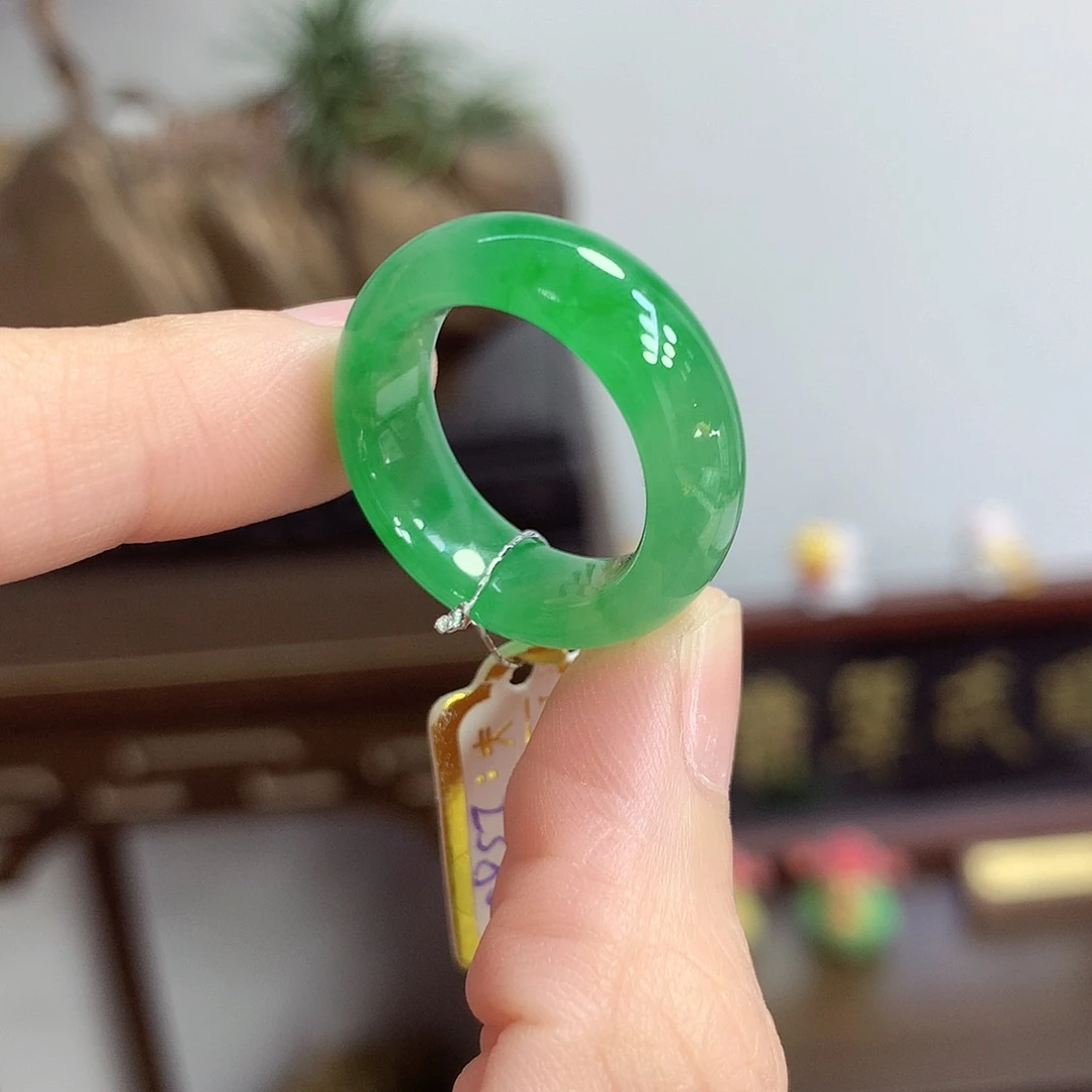 翡翠未镶嵌戒圈14-15号