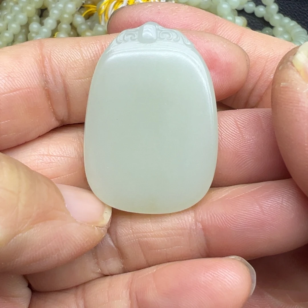 和田玉（糖玉）未镶嵌吊坠(不含链)