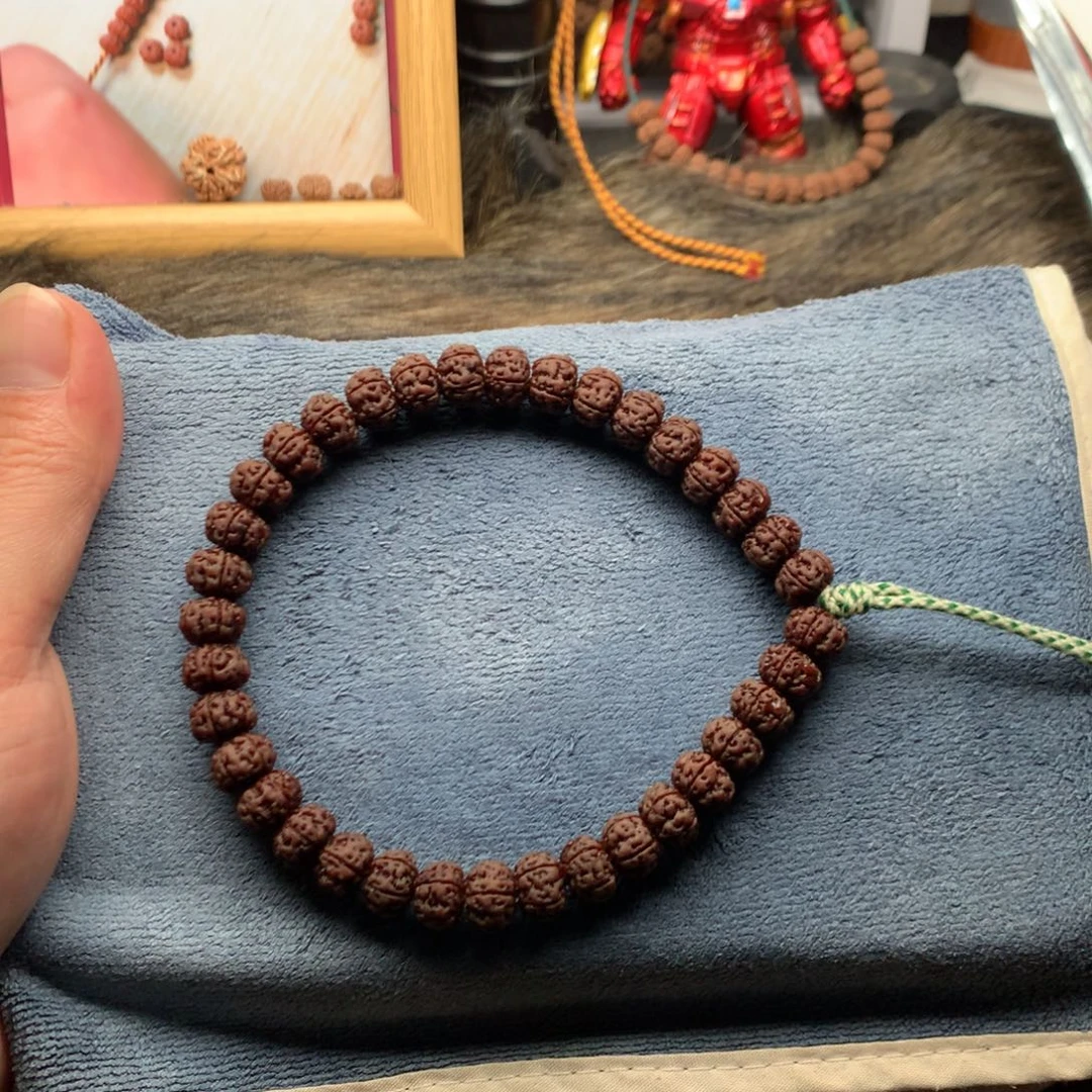 金刚菩提吊坠老树王