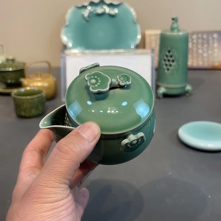 瓷片龙泉青瓷福利青瓷